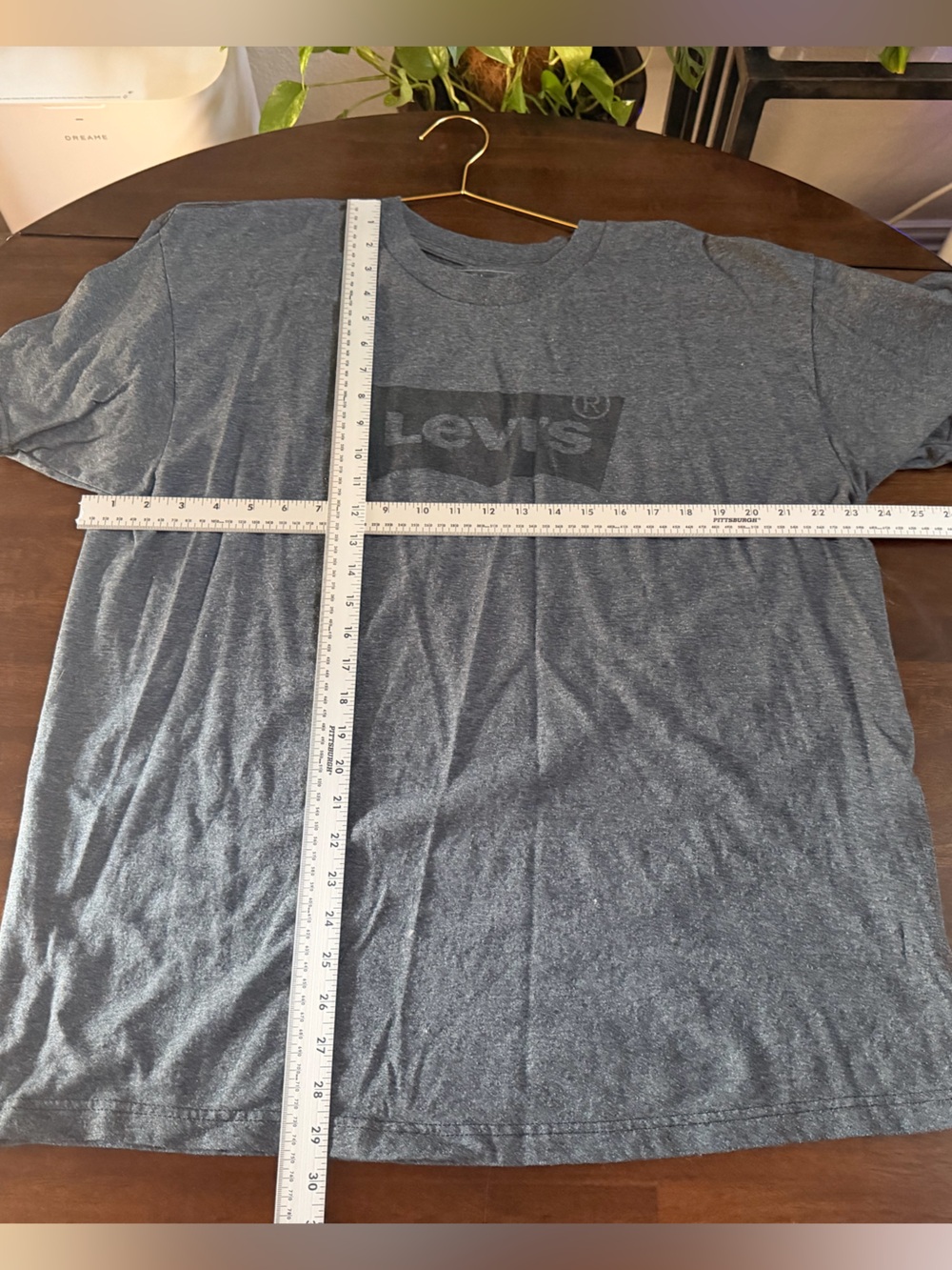 Levi's Men's Heather Dark Gray Logo Tee